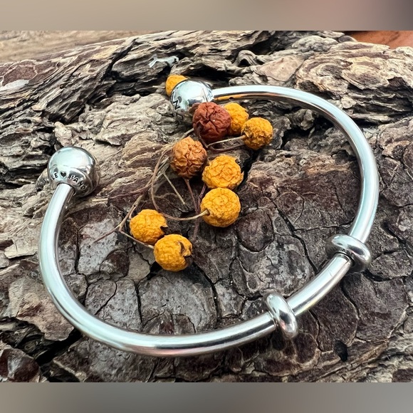 Authentic Pandora Small 1 Open Bangle Charm Bracelet Smooth Silver End Caps - Picture 1 of 6